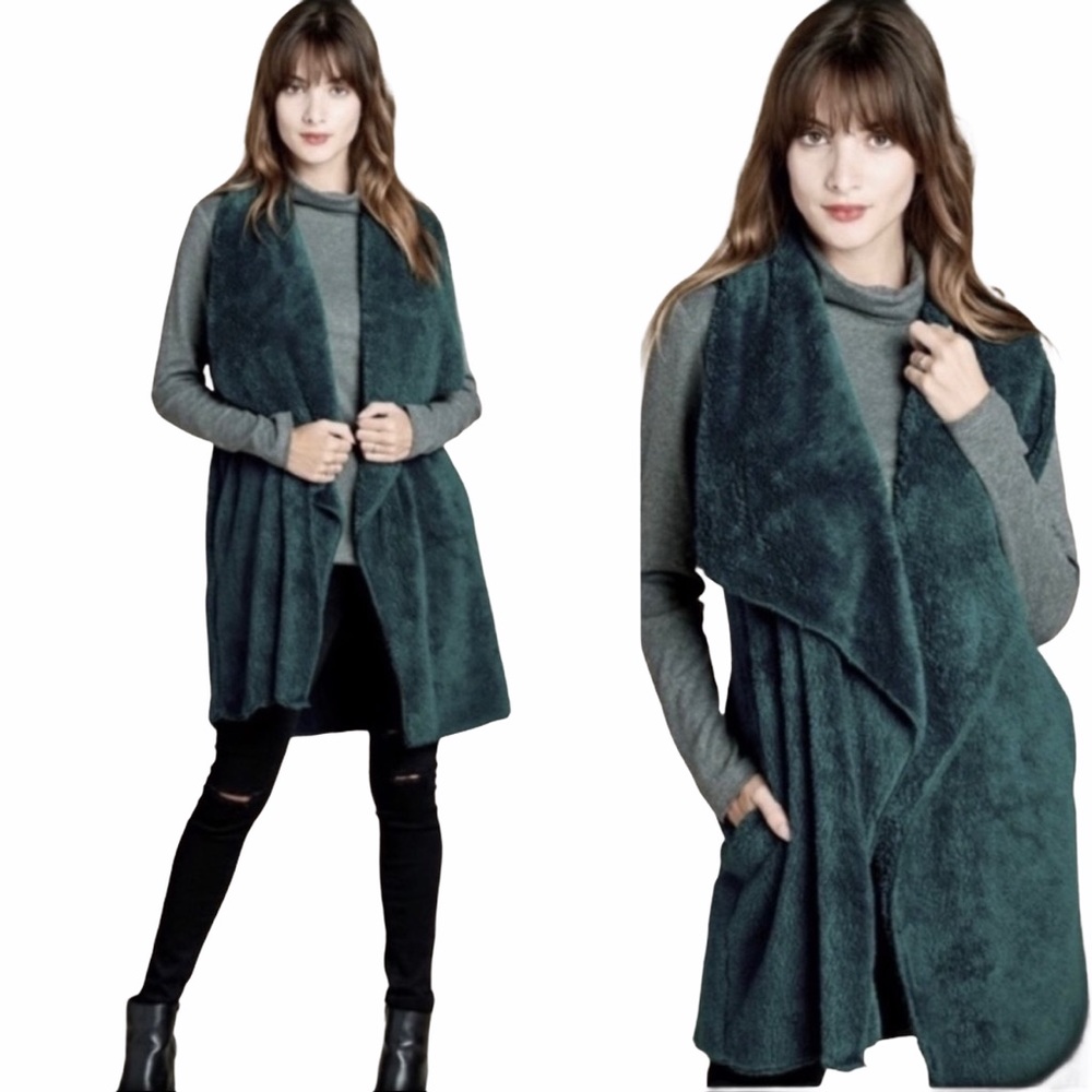 CATORI GREEN WATERFALL FUZZY VEST - Picture 1 of 2